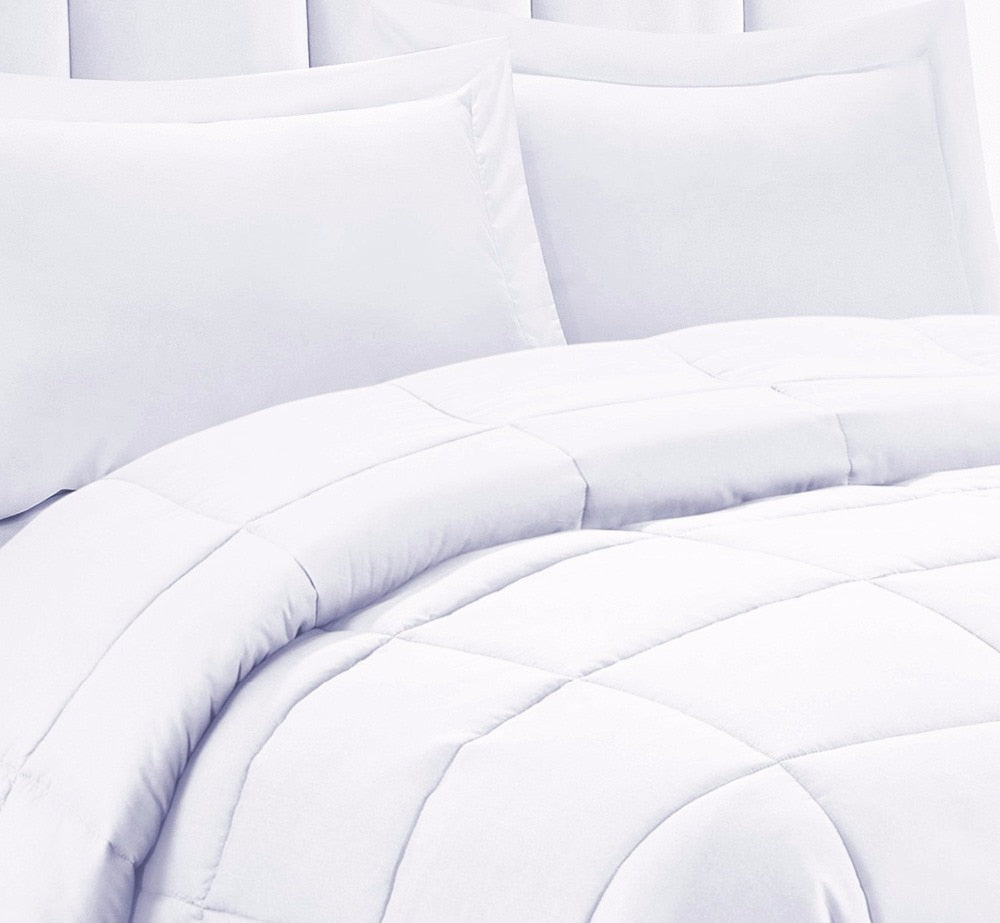 Solid White Home  Filled Comforter