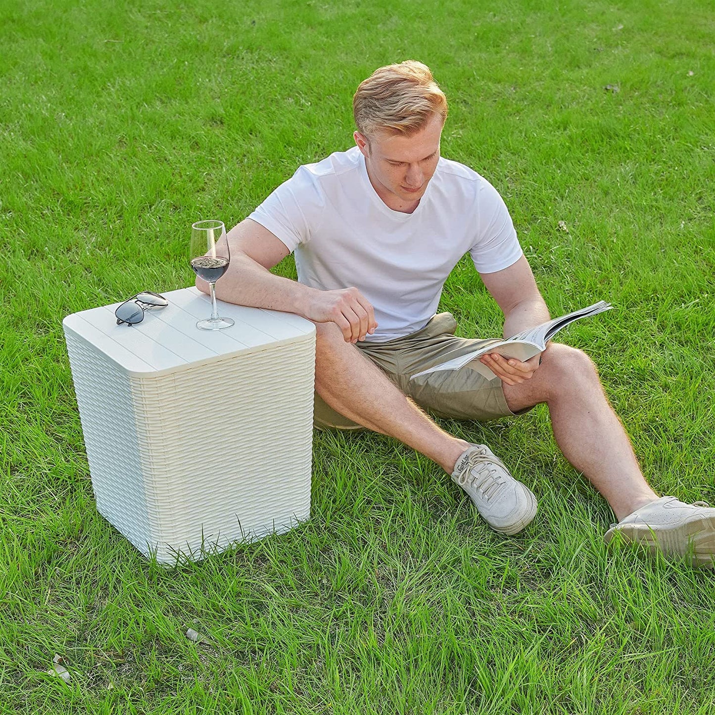 Outdoor Coffee Table with Extra Storage