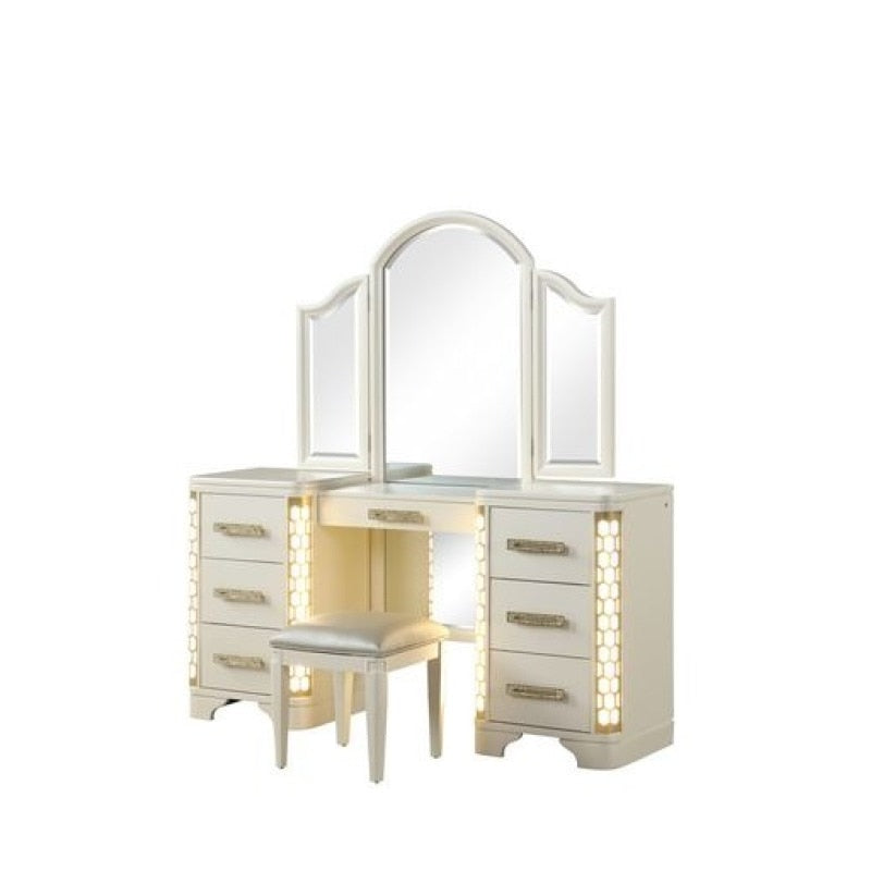 Luxury 4 PCS Bedroom Furniture Queen Set